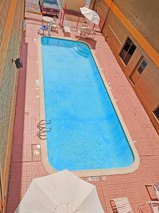 Hotel Howard Johnson By Wyndham Hobby Airport