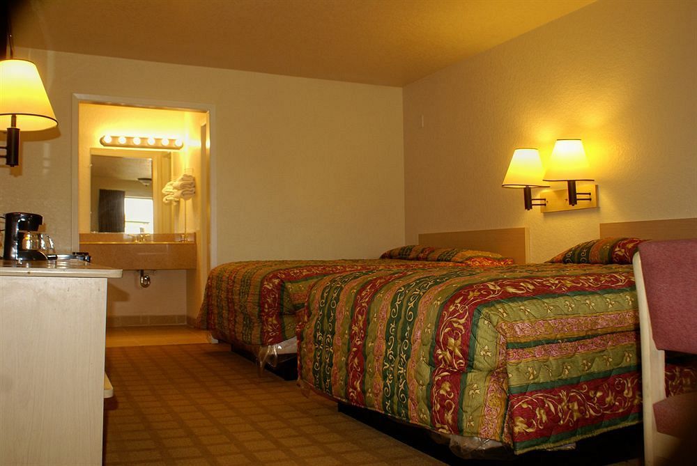 Howard Johnson By Wyndham Hobby Airport 2* Houston